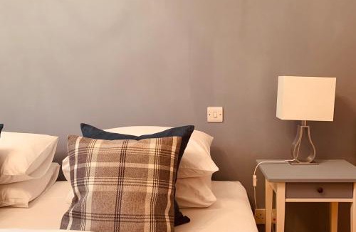 Old Town Apartment | The Royal Mile Residence by Reserve Apartments