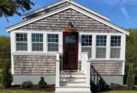 Kennebunkport House | The Sandpiper Cottage at Goose Rocks Beach