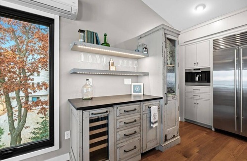 Pentwater House | The Sandpiper - Modern Family Beachfront House