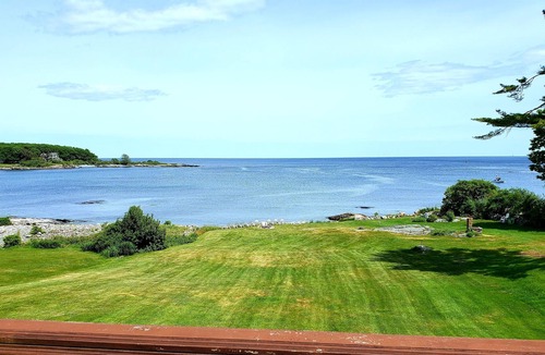 York Beach House | The Sea Legend - Spectacular Oceanfront View, 5 bed, 4 bath, huge yard.