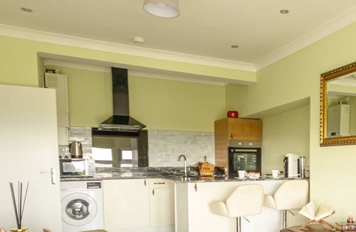 South Shields Apartment | The Seaview - Panoramic Coastal Views, 2 bed South Shields Apartment