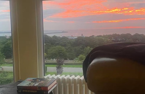 South Shields Apartment | The Seaview - Panoramic Coastal Views, 2 bed South Shields Apartment