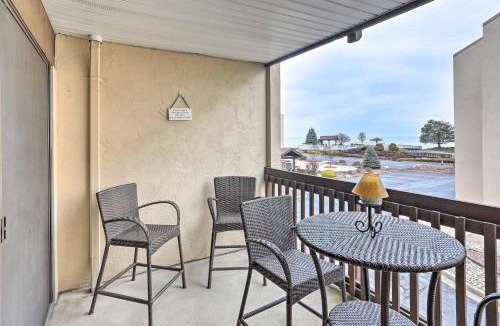 Port Clinton House | The Shores Condo w/Beach Access < 2 Mi to Dtwn!