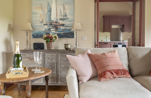 Ford Cottage | THE SMITHY, Crookham - Romantic holiday cottage for two guests and two dogs