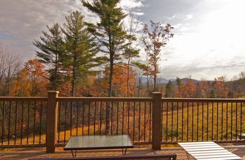 Bethel Ski Chalet | The Sparrow Chalet at Sunrise Village
