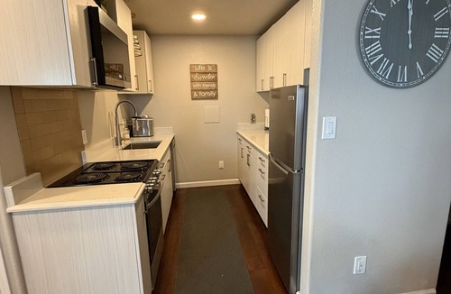 Erie Apartment | The Suburban Sanctuary: Spacious Garden Level Suite with Private Entry