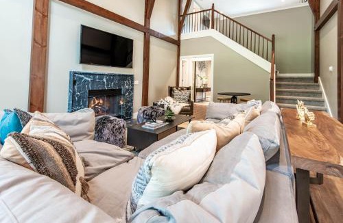 Boyne City House | The Summit Estate
