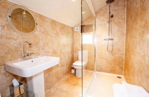 Eglingham Bed & Breakfast | The Tankerville Arms