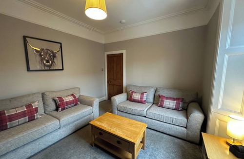 Gattonside Cottage | THE TEVIOT in Melrose