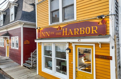 Stonington Apartment | The Timberwind - Inn on the Harbor