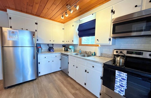 Ogunquit - Wells Cottage | The Tinker Bell at Moody Beach - Starfish Unit - 2 BR's w/marsh views in Wells