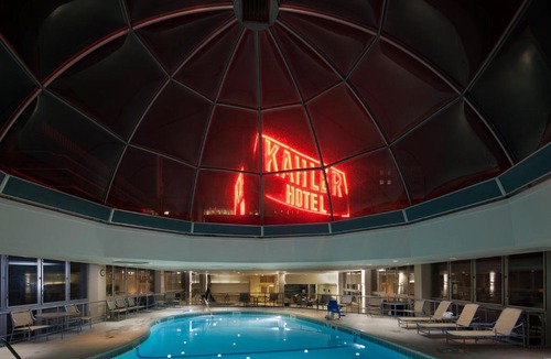 Downtown Hotel | The Towers at The Kahler Grand