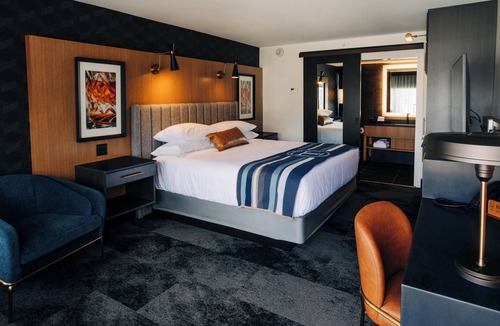 Bardstown Hotel | The Trail Hotel