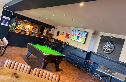 Richmond Hotel | The Turf Hotel