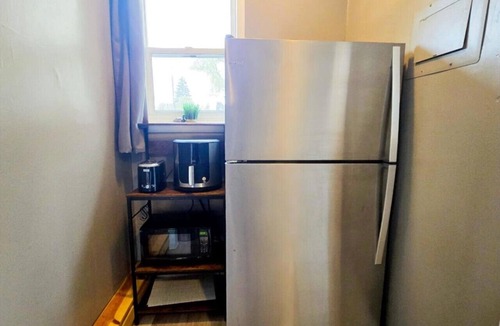 Fargo House | The Ugly Duckling: Cozy Home in Historic Downtown