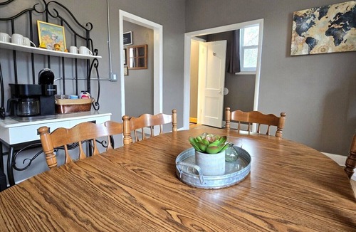 Fargo House | The Ugly Duckling: Cozy Home in Historic Downtown
