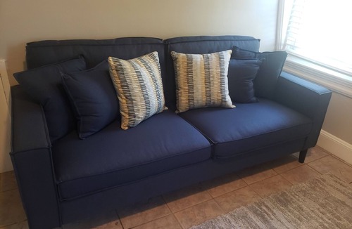 Silver Lake Apartment | The Walk-Up Flat at Silver Lake New Top FL Apt