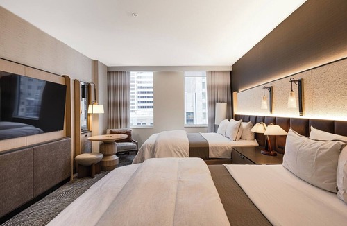 Downtown West Hotel | The Westin Minneapolis