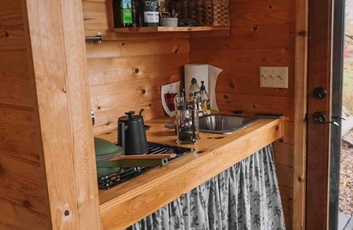 Almelund Cabin | The Writers Cabin-Sauna/hot tub/river access