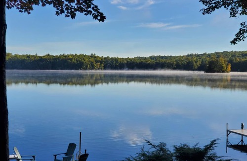 Raymond Cabin | The Yellow Camp on Raymond Pond in Maine