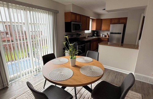 Painesville Condo | This beautiful 3-bedroom condo in Painesville has the comforts of home, elevated
