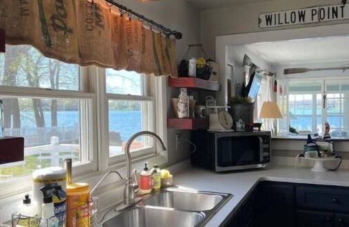 Delavan Lake Cottage | This Incredible Lakefront Getaway on Delavan Lake