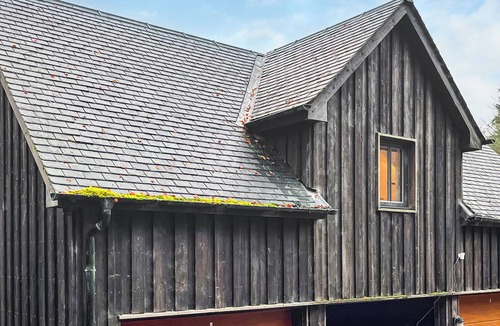 West Linton Cottage | This studio apartment is brilliant.