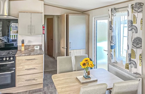 Witton-le-Wear House | This stunning holiday home with a double bedroom and en suite W.