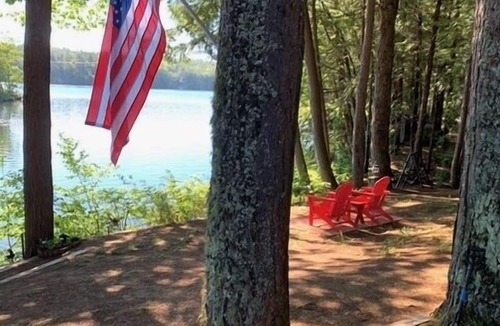 Oxford Cottage | Thompson Lake Cottage – Sandy Shore, Dock & Scenic Views
