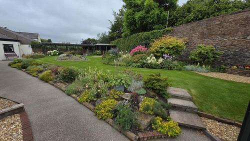 Lochmaben House | Three Trees Cottage