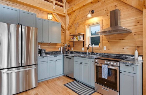 Bethel Cabin | Timberframe North Cabin