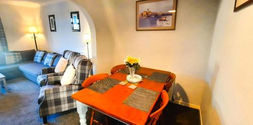 Kirkcudbright House | Tom's Place