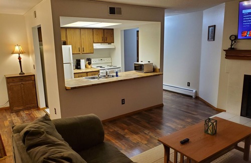 Sioux Falls Apartment | Tomar Park Apt 8 - KP101APT8