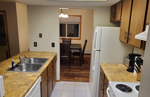 Sioux Falls Apartment | Tomar Park Apt 8 - KP101APT8