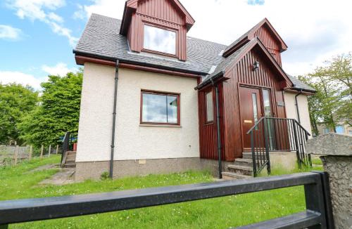 Tomintoul House | Tombeck
