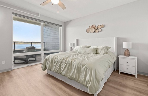 Lake City Condo | Top floor unit with huge patio overlooking Lake Pepin - Unit 304