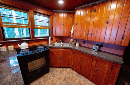 St Germain Cabin | *Top Rated* Cozy Lake Cottage Big St. Germain
