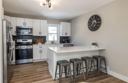 Kewadin House | Torch Lake Luxe 3BR w Hot Tub Fire Pit