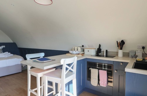 Isle of Luing Cottage | TORSA, pet friendly, with a garden in Cullipool, Isle Of Luing