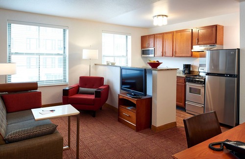 Warehouse District Hotel | TownePlace Suites by Marriott Minneapolis Downtown/NorthLoop
