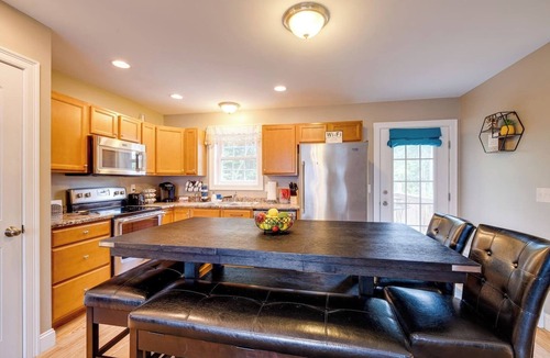 Biddeford House | tQuiet 3BR Home Close to Biddeford Beaches