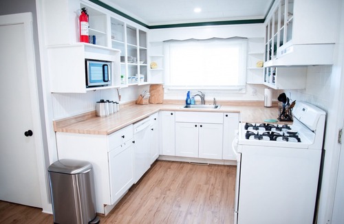 Millinocket House | Trail access ✯ Downtown ✯ Pet Friendly & No Cleaning Fee!