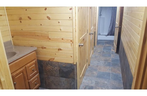 Toler House | Trailblazers Outfitters is the place stay for single Trac riding on HM or Ky.