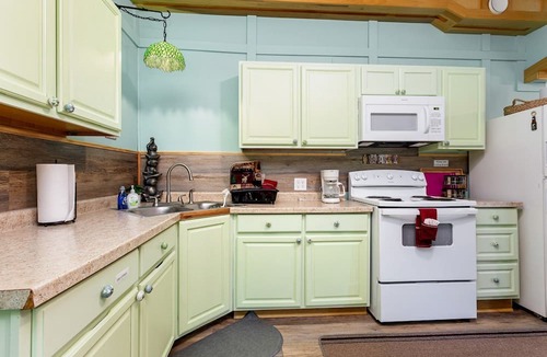 Logan Cottage | Tranquil Hocking Hills Cottage at Old Mans Cave Perfect for a Pet-Friendly Getaway with Private Outdoor Jacuzzi