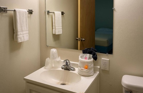 Wolf Point Hotel | Tranquil & Welcoming Room for Travelers | Prairie Cinema - 0.5 miles
