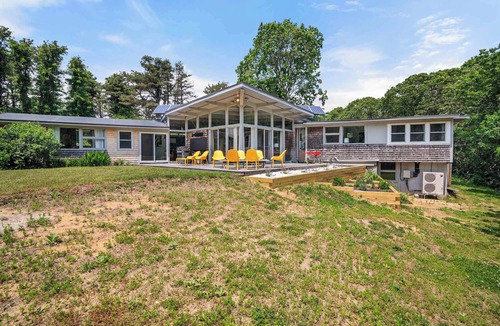 Wellfleet House | Tranquil Woodland Escape in Wellfleet!