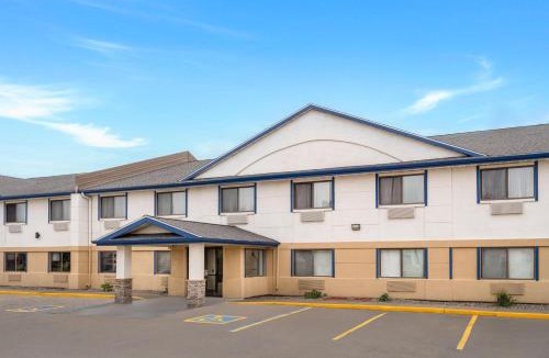 Fargo Hotel | Travelodge by Wyndham Fargo