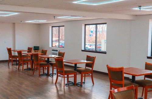 Rapid City Hotel | Travelodge by Wyndham Rapid City - Black Hills