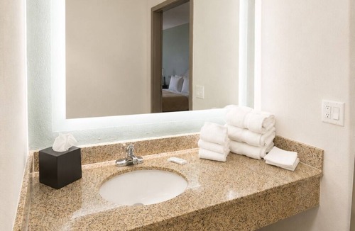 Rapid City Hotel | Travelodge by Wyndham Rapid City/Black Hills