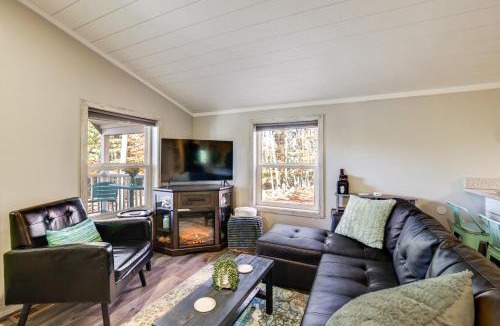 Grawn House | Traverse City Cabin w/Nearby Hiking!
